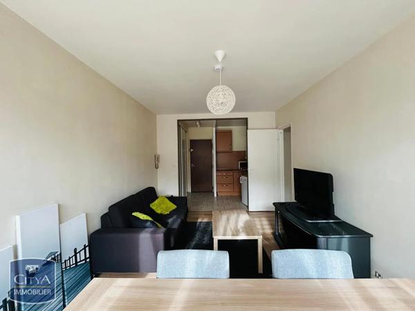 Appartement à louer 2 pièces 41.49m² Mainvilliers (28300)