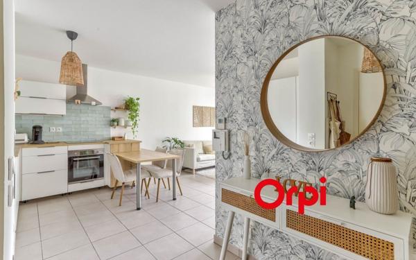Appartement à vendre    3 pièces • 57,21 m2 Pierre-Bénite