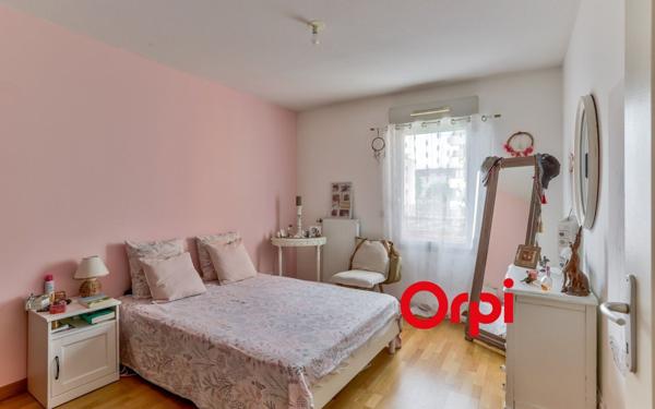 Appartement à vendre    3 pièces • 57,21 m2 Pierre-Bénite