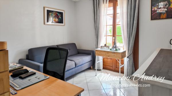 Maison Marigny Le Chatel 6 pièce(s) 125 m2