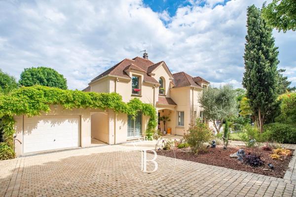 Bougival, Maison 5 Chambres -  330 m² à vendre