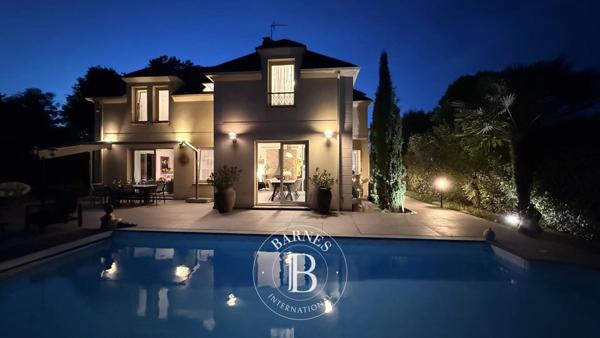 Bougival, Maison 5 Chambres -  330 m² à vendre