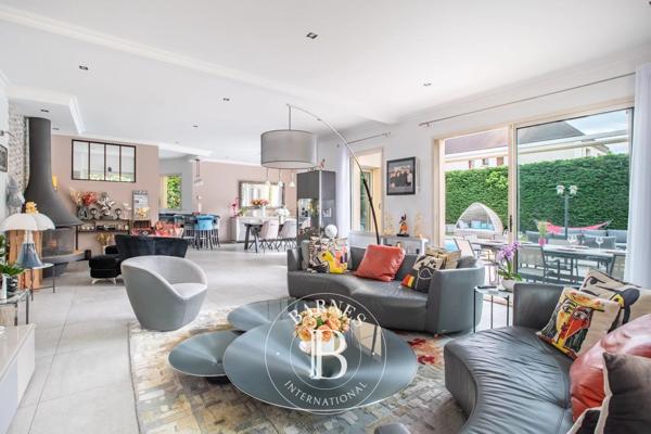 Bougival, Maison 5 Chambres -  330 m² à vendre
