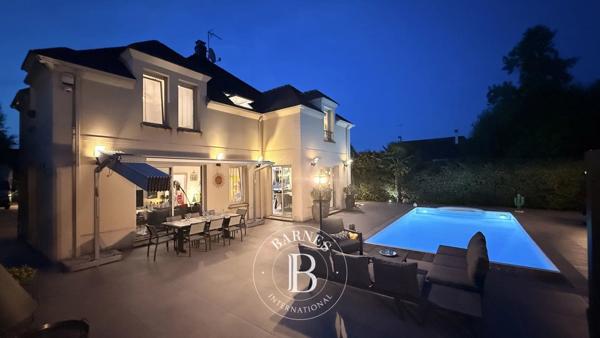 Bougival, Maison 5 Chambres -  330 m² à vendre