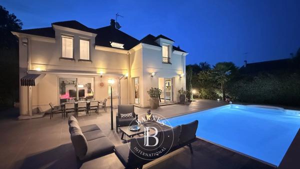 Bougival, Maison 5 Chambres -  330 m² à vendre