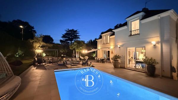 Bougival, Maison 5 Chambres -  330 m² à vendre