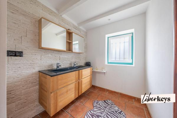 Maison 8 pièces 205 m²