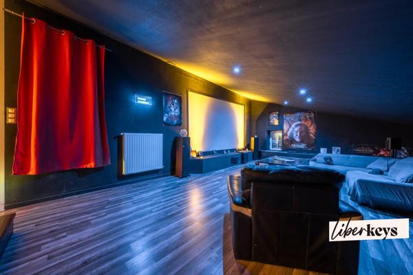 Maison 8 pièces 205 m²