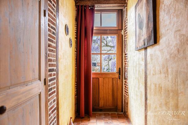 Magnifique Ferme rénovée à vendre 250m2 à Bonnée (45), Gîtes, au calme.