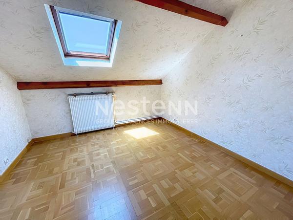 A vendre Maison de 5 pièces de 99 m2 à Plaisir - Quartier centre ville