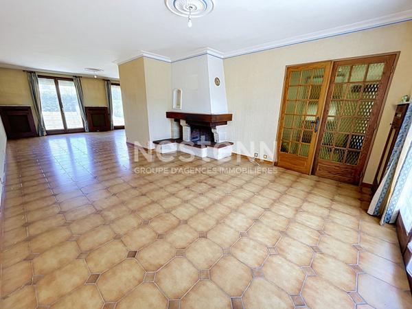 A vendre Maison de 5 pièces de 99 m2 à Plaisir - Quartier centre ville