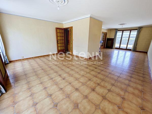 A vendre Maison de 5 pièces de 99 m2 à Plaisir - Quartier centre ville