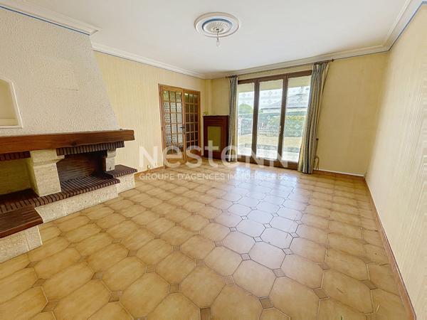 A vendre Maison de 5 pièces de 99 m2 à Plaisir - Quartier centre ville