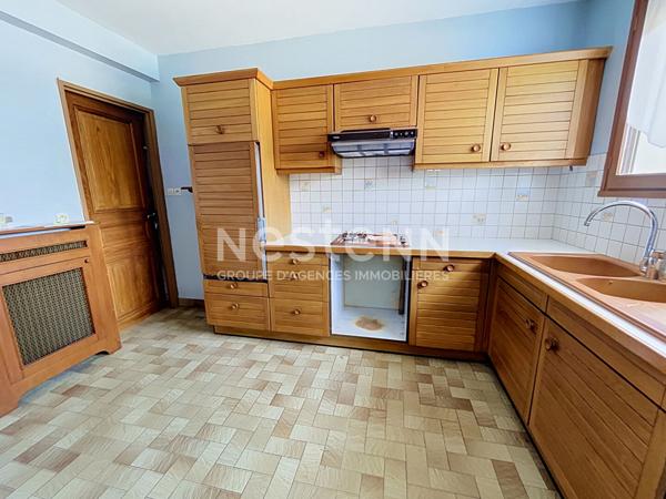 A vendre Maison de 5 pièces de 99 m2 à Plaisir - Quartier centre ville