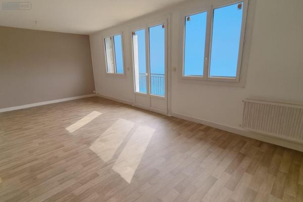 Maison à vendre à Jonzac en Charente-Maritime (17500), ref : 1900