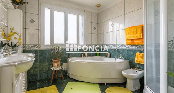 À vendre Maison 6 pièces 132.18 m² - Antony 92160