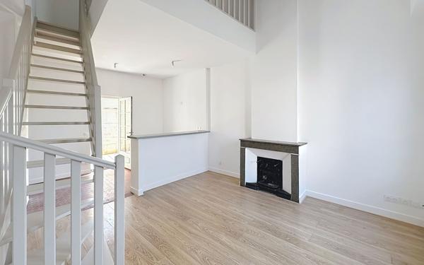 Appartement à vendre    3 pièces • 80 m2 Avignon