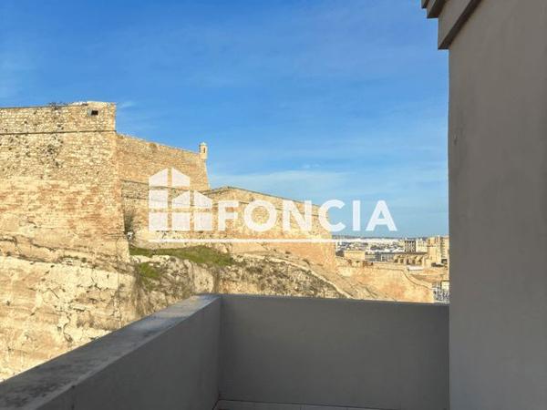 Location Appartement 2 pièces 38.69 m² - 3 RAMPE SAINT MAURICE Marseille 13007