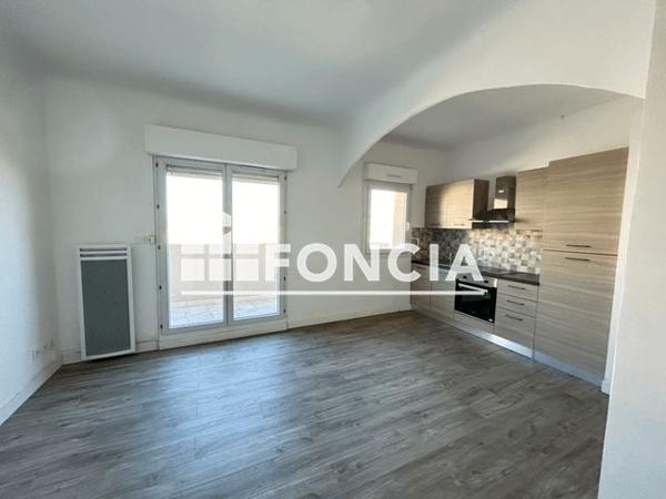 Location Appartement 2 pièces 38.69 m² - 3 RAMPE SAINT MAURICE Marseille 13007