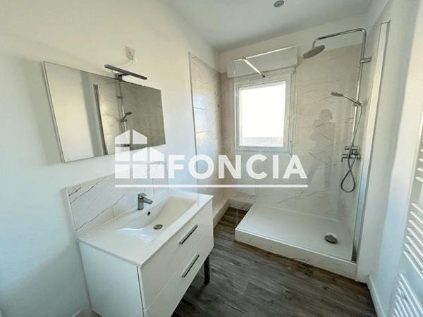 Location Appartement 2 pièces 38.69 m² - 3 RAMPE SAINT MAURICE Marseille 13007