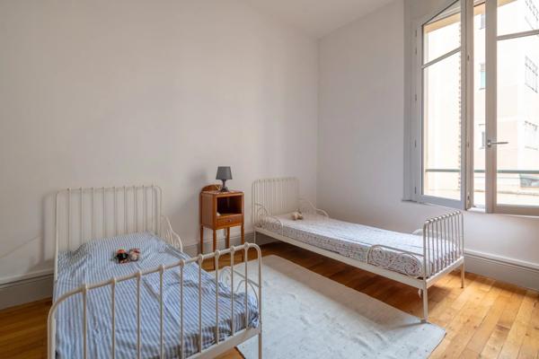 LYON 2 - Quais de Saone - Celestins - Appartement 132,90m² - 3 chambres - Balcon