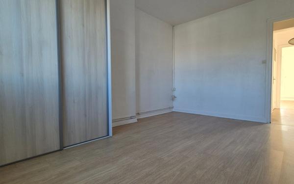 Appartement à vendre    3 pièces • 75,10 m2 Saint-Étienne