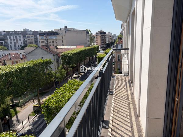 Location Appartement 3 pièces 75.79 m² - La Garenne-colombes 92250