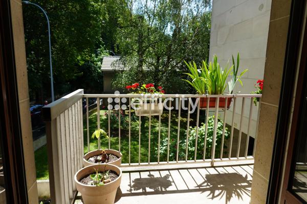 Appartement
         3 pièces
        - 59 m² Exclusivité 365 000 € *