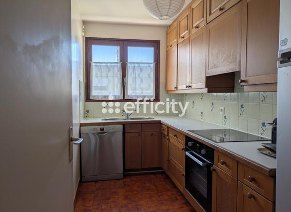 Appartement
         3 pièces
        - 59 m² Exclusivité 365 000 € *