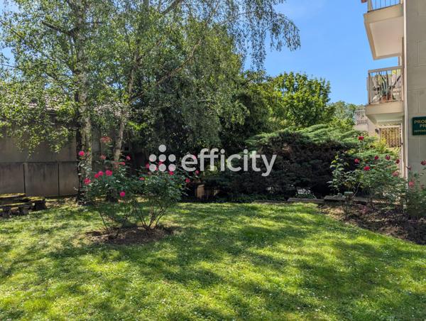 Appartement
         3 pièces
        - 59 m² Exclusivité 354 000 € *
