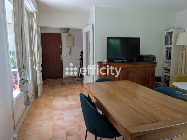Appartement
         3 pièces
        - 59 m² Exclusivité 365 000 € *