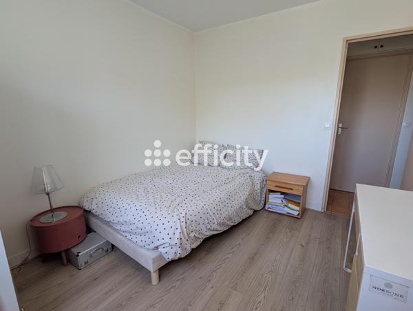 Appartement
         3 pièces
        - 59 m² Exclusivité 365 000 € *