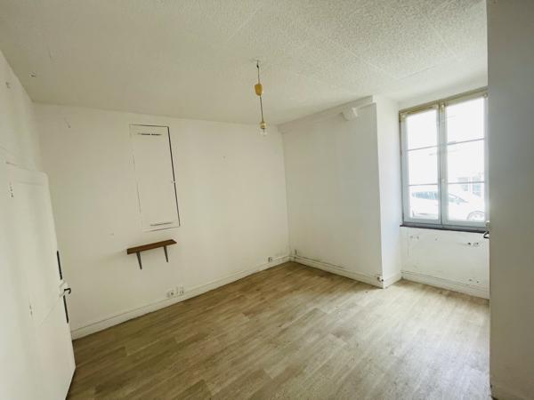 Appartement
         2 pièces
        - 39 m² Exclusivité 67 000 € *