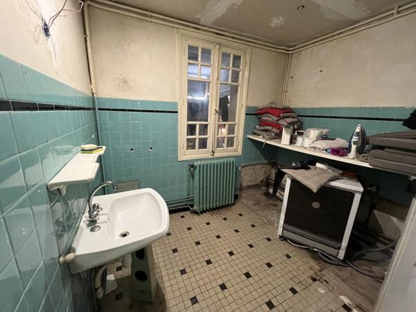 Maison
         5 pièces
        - 115 m² Exclusivité 120 000 € *