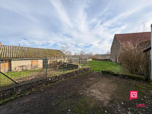 Maison Dompierre en Morvan 2 chambres avec terrain et dépendance