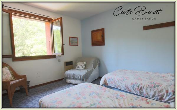 Propriete à vendre 10 pièces SAINT LAURENT DE CERDANS (66)