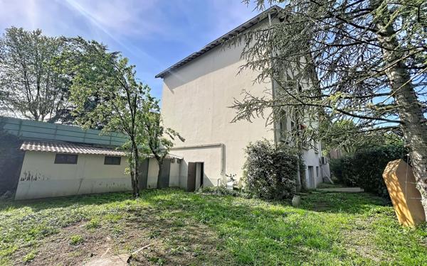 Immeuble à vendre    Jarrie
