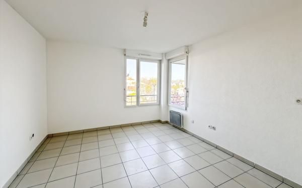 Appartement à vendre    2 pièces • 43,39 m2 Launaguet