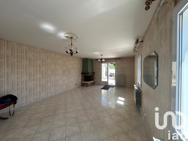 Maison à vendre 5 pièces 123 m² Saint-Sulpice-de-Royan