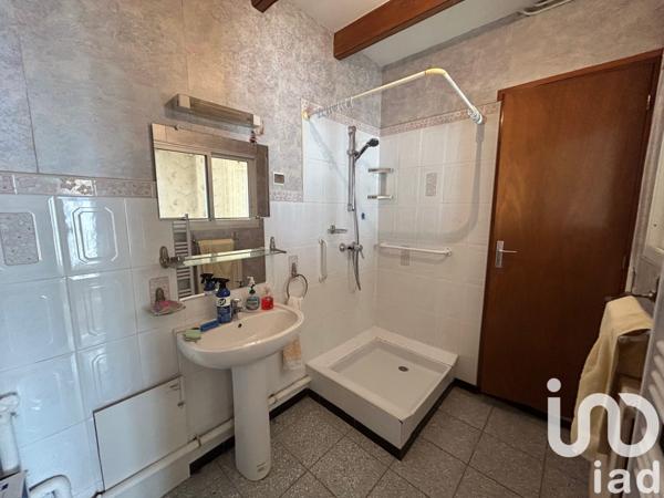 Maison à vendre 5 pièces 123 m² Saint-Sulpice-de-Royan