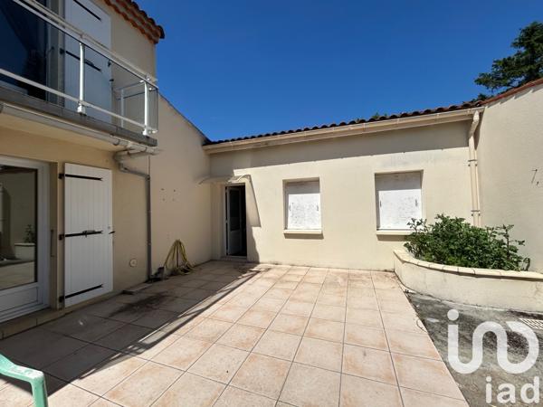 Maison à vendre 5 pièces 123 m² Saint-Sulpice-de-Royan