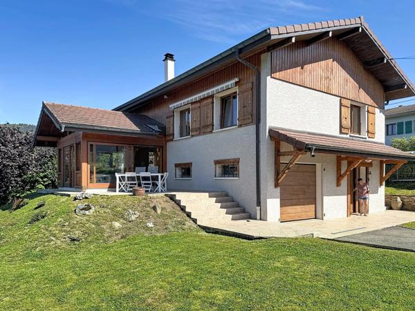 VIUZ-EN-SALLAZ – MAISON FAMILIALE 6 PIÈCES – 140 m² – VUE MONTAGNES – EMPLACEMENT RECHERCHÉ 🌞