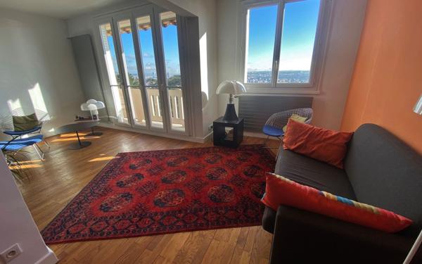 Appartement à vendre    4 pièces • 62,55 m2 Sainte-Foy-lès-Lyon