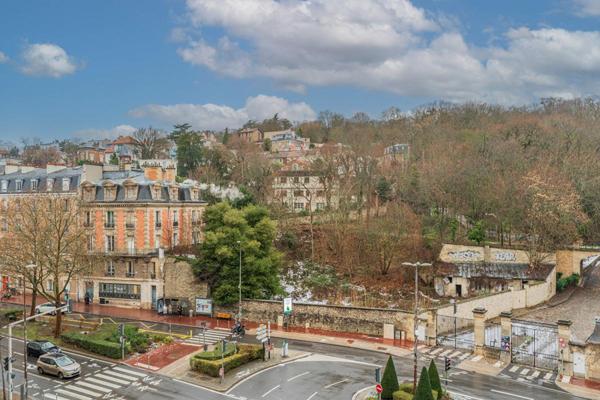 Coup de coeur ! Appartement F4  - 3 chambres - pont de Sèvres 92310