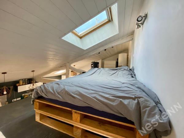 A LOUER - AGEN CENTRE - Appartement de 2 pièces principales entièrement rénové