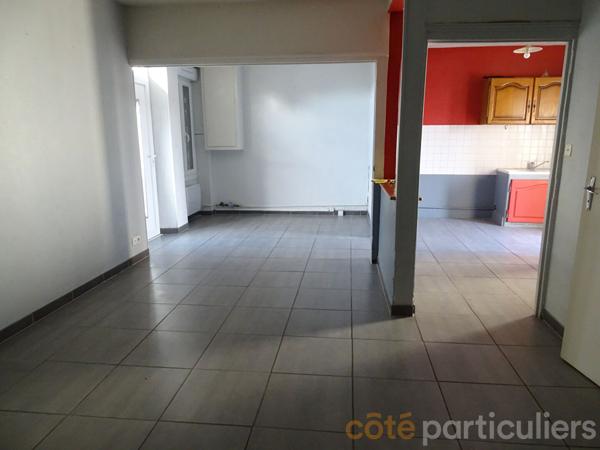 Vente
                Maison110 m² - 4 Pièces -
                    LIGNIERES (18160)