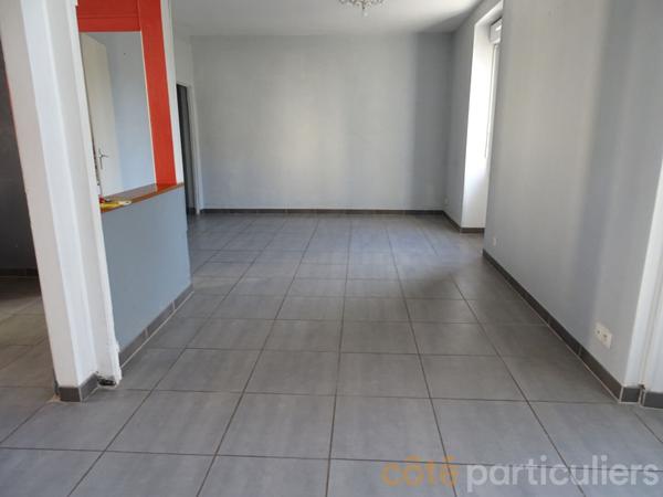 Vente
                Maison110 m² - 4 Pièces -
                    LIGNIERES (18160)