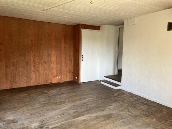 Maison à vendre |  Saint-Étienne-de-Maurs |  5 pièces | 90 m²