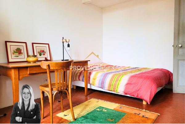 Salon-de-Provence (13300) LE CACHET DE LA MAISON DE VILLE AVEC UN EXTERIEUR