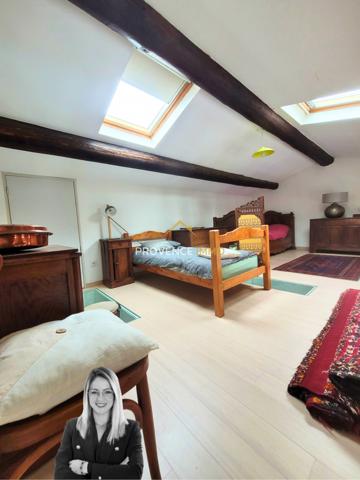 Salon-de-Provence (13300) LE CACHET DE LA MAISON DE VILLE AVEC UN EXTERIEUR